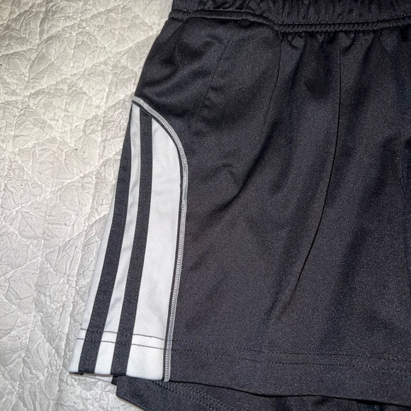 Adidas Athletic Running/Soccer Black and White Stripe Shorts Size Small 4 inch - Picture 3 of 8